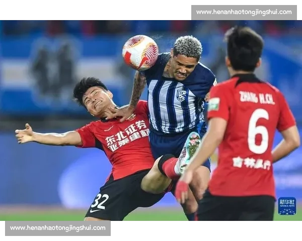 高温下的钢铁防线！亚泰客场逼平三镇 保级路上抢下关键一分